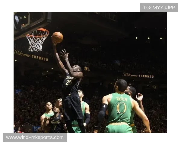 沃克赛场火力全开,带领球队逆转取胜引关注