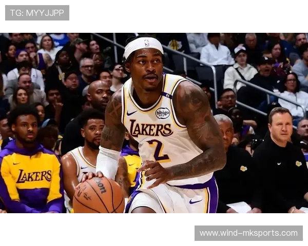 范德比尔特铁闸表现亮眼,助力球队稳固防线