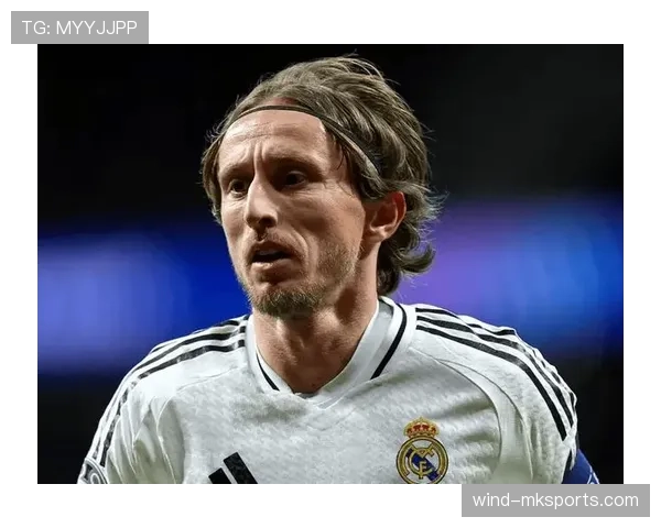 莫德里奇以全能技术再塑中场风格，引领新一轮变革