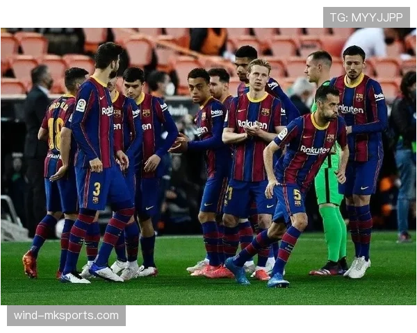 巴萨重建方向看似明确，实则问题频现，稳定性面临考验