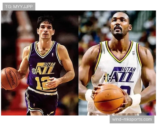 斯托克顿无球掩护制造错位，主导爵士进攻节奏